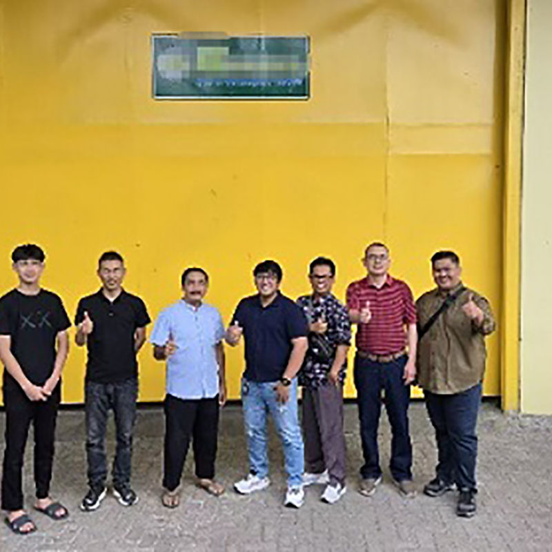 Tenach OTR en Indonesia